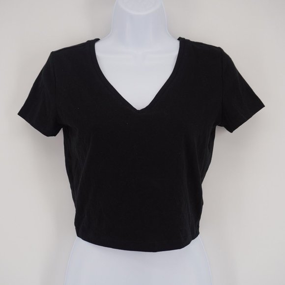 wild fable Tops Wild Fable Nwt Womens Black Short Sleeve Vneck